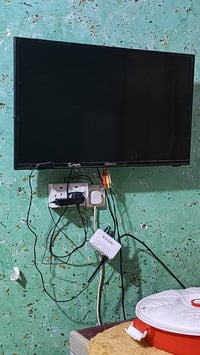 شاشة دنكا • ٣٢بوصة