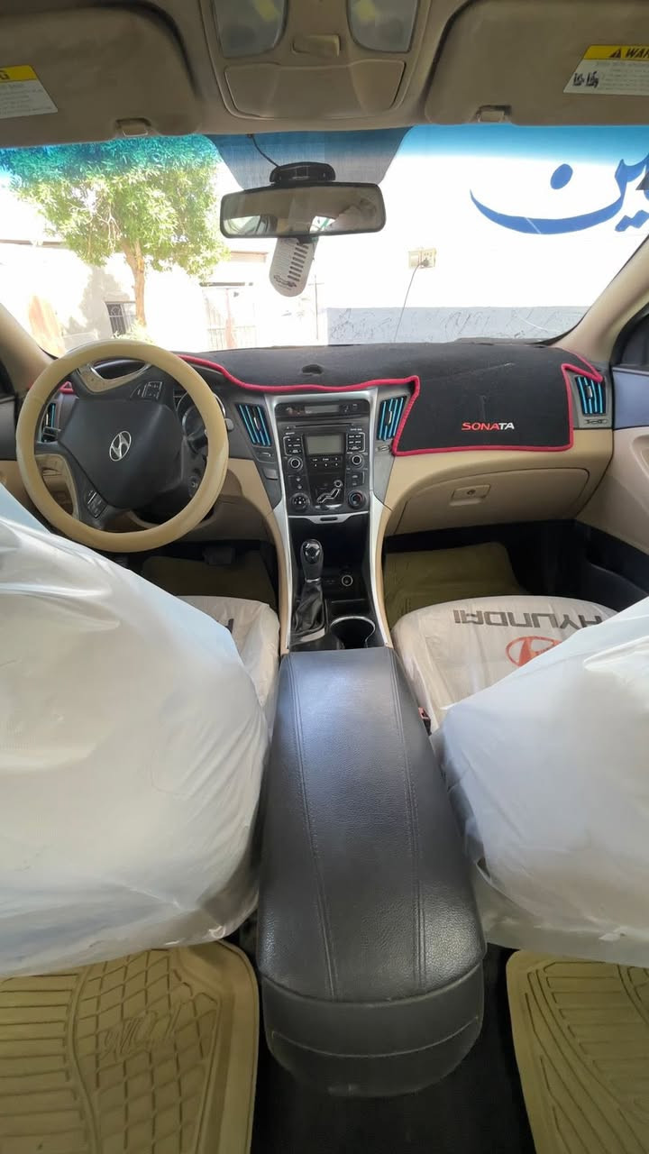 من رخصة الادمن
سوناتا موديل موديل 11 
حادث جاملغ وبنيد بدون دواخل 
وارد امريكي محرك 2400 GDI
جاهزه بدون نواقص 
كير محرك تبريد مكفولات 
السعر 115
عنوان بابل شوملي
***********‬
