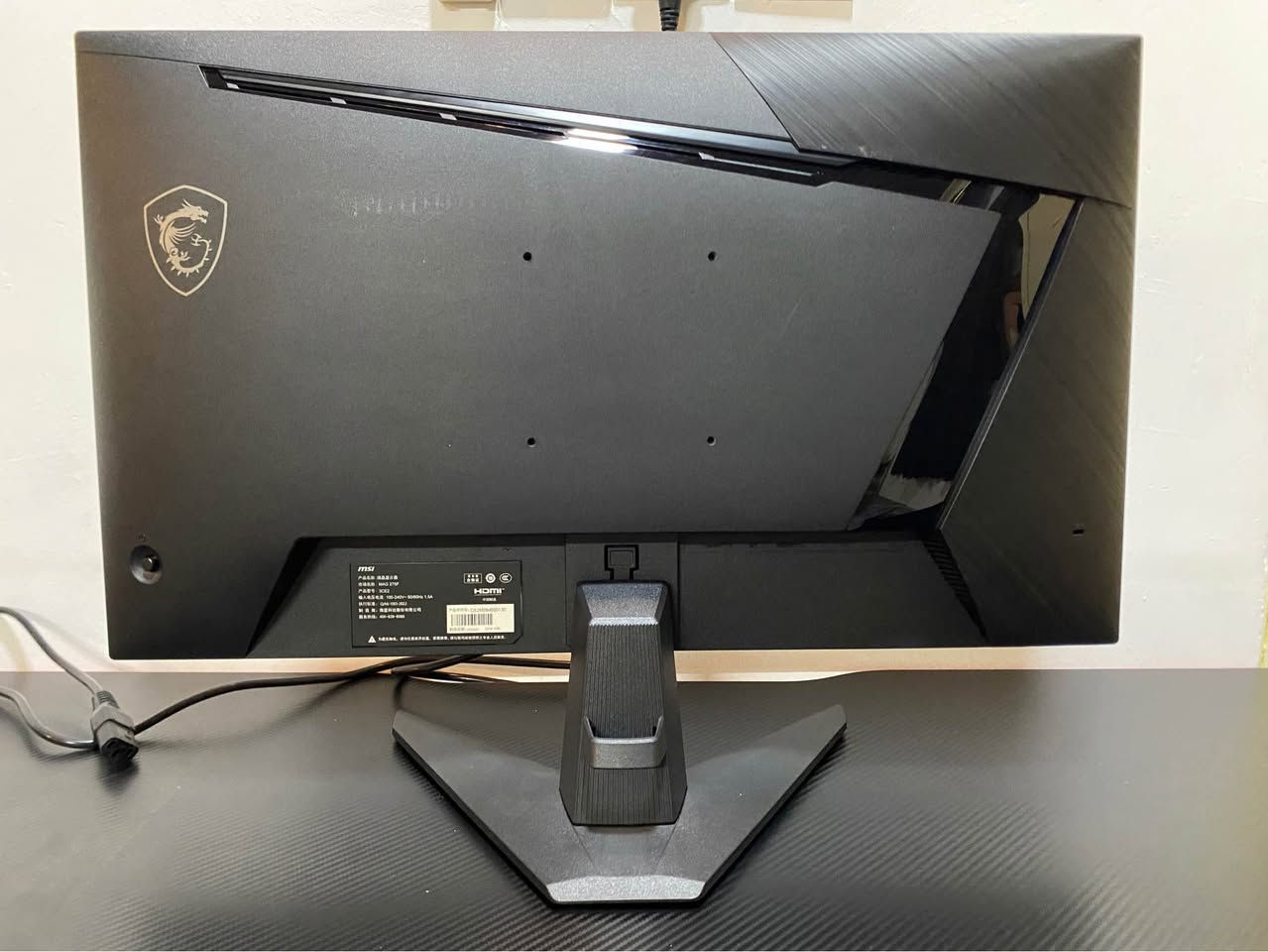 Screen Size: 27-inch flat 
Panel Type: Rapid IPS 
Resolution: Full HD (1920 x 1080)
Refresh Rate: 180Hz
Response Time: 0.5ms (GtG) 
Sync Tech: Adaptive-Sync
Ports: 
2x HDMI 2.0
1x DisplayPort 1.4
1x Headphone jack
MSI AI Vision dark-booster

+9647502396988
0️⃣7️⃣5️⃣0️⃣2️⃣3️⃣9️⃣6️⃣9️⃣8️⃣8️⃣
WhatsApp / Telegram / Viber

ته‌نها له‌و سوچه‌ی دیاریكراوه‌ ئه‌و په‌ڵه‌ی هه‌یه‌ به‌ شه‌رتی ئه‌وه‌ی زیاد نه‌كات
فقط في الزاوية يوجد بقعة بشرط الفحص كويسينجاك, أربيل


**إذا كنت صاحب هذا الإعلان وتريد حذفه لأي سبب، رجاءا أرسل رسالة إلى الدعم الفني**