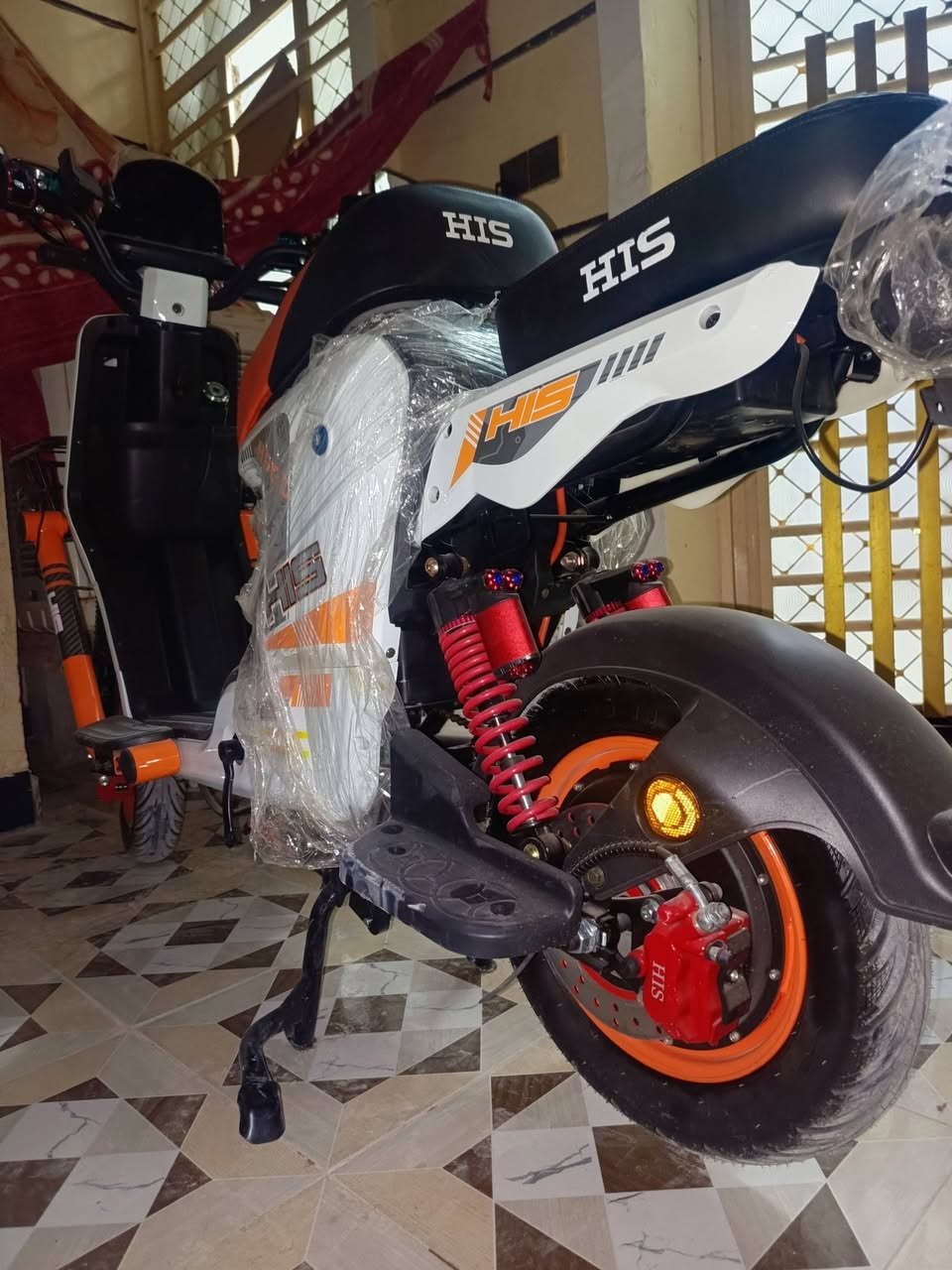 للبيع نقص بطاريه وحده فقط
نظافه فول .السعر ٥٠٠ قفل


**إذا كنت صاحب هذا الإعلان وتريد حذفه لأي سبب، رجاءا أرسل رسالة إلى الدعم الفني**