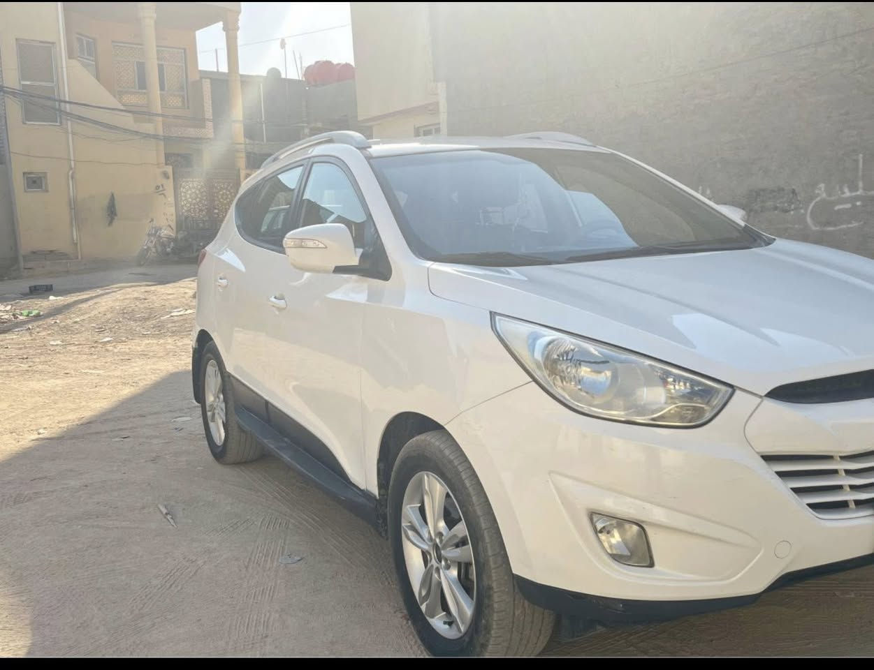 السلام عليكم توكسان 2014 
بيهه بارد ماشر كارت بل قماره
سعر 135 وبيهه مجال شي قليل 
عنوان نجف حي الامير ***********
