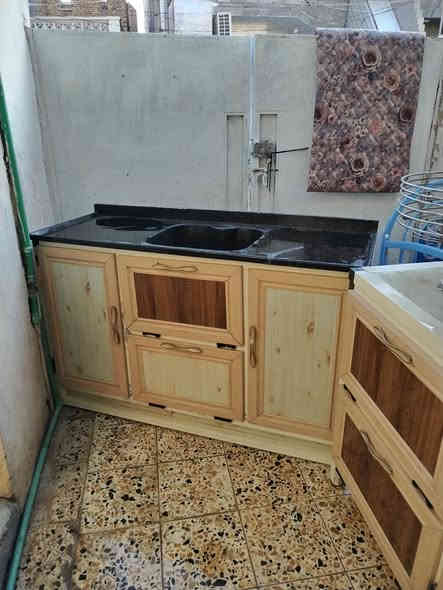 كاونتر نظيف للبيع مترتين السعر 325 بعقوبه التحرير الرقم ***********
