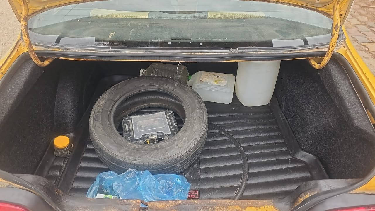 بيجو باص مديل 13 مكينه كير حداديه تخم تاير سياره ضايعه سنويه سوين بيه بلغ بس على تصوير ستلام  سياره كهربايات تبريد شغال الاستفسار *********** مكاني عماره

