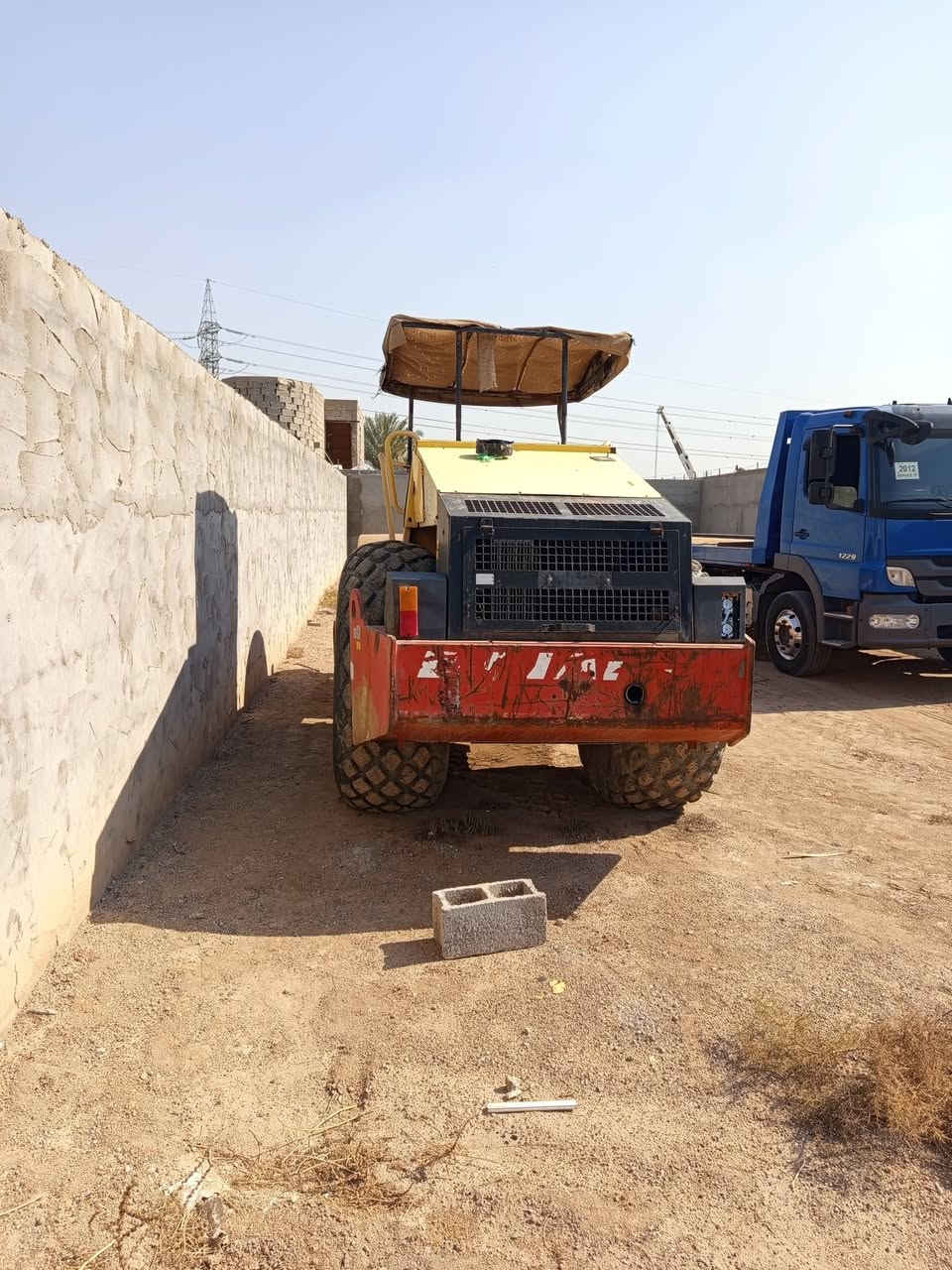 السلام عليكم للبيع حادله دنيباك  مديل 2014 رقم بغداد الماني مكاني بغداد مكفوله كفاله عامه  مكينه مضخات كلها مكفولات وضع شركه 
للأستفسار اكثر انتصل ‏‪0771 615 9567‬‏
