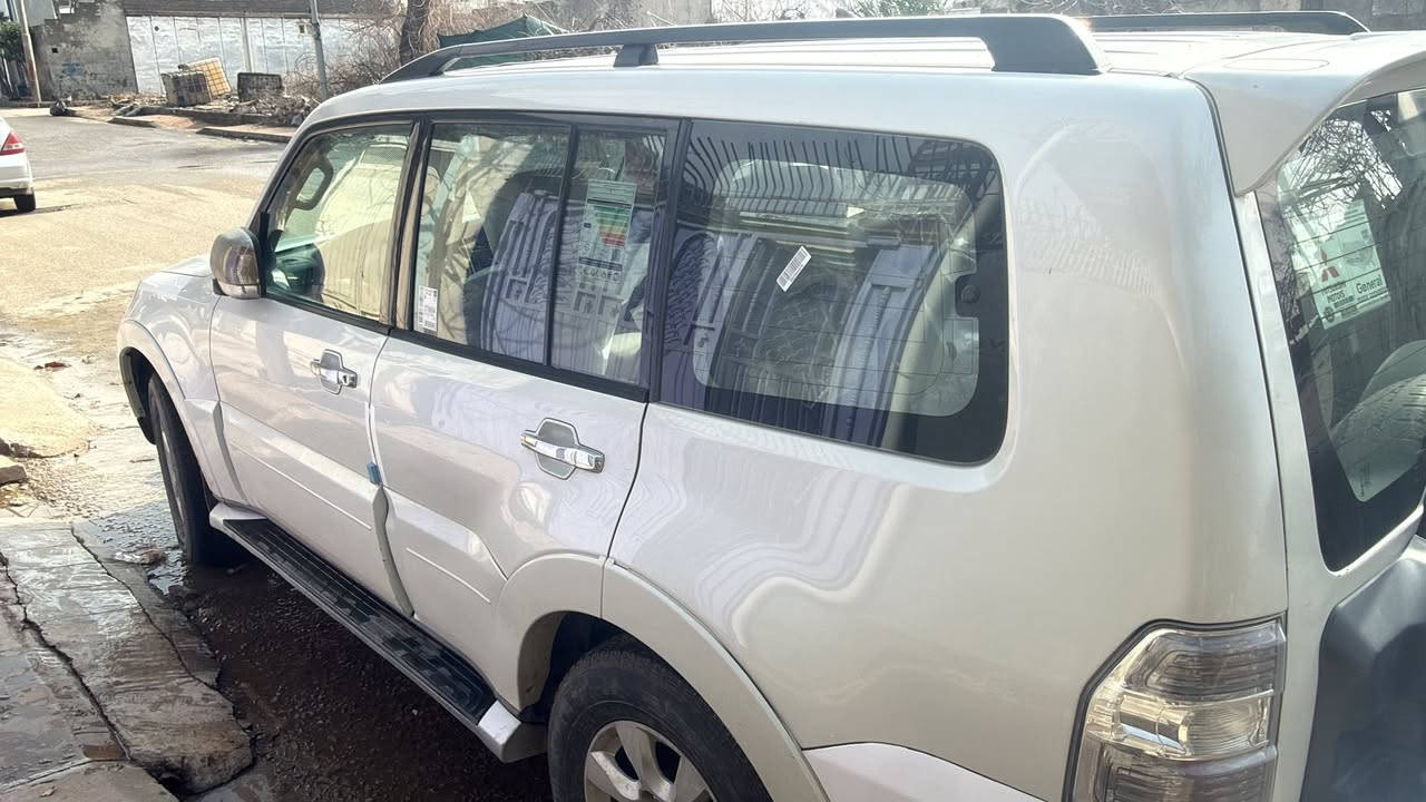 حبتور موديل 2009 رقم بغداد صدامي سعر 100قفل مكانه سلميانيه شرط تحويل ***********
