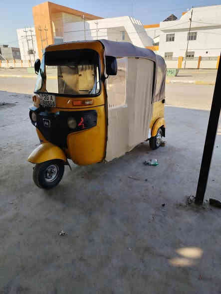 السلام عليكم تكتك ١٩ بيع سريع تحويل ثاني يوم شرط رقمم انكليزي سنويه بسمي سعر ه مليون ***********
