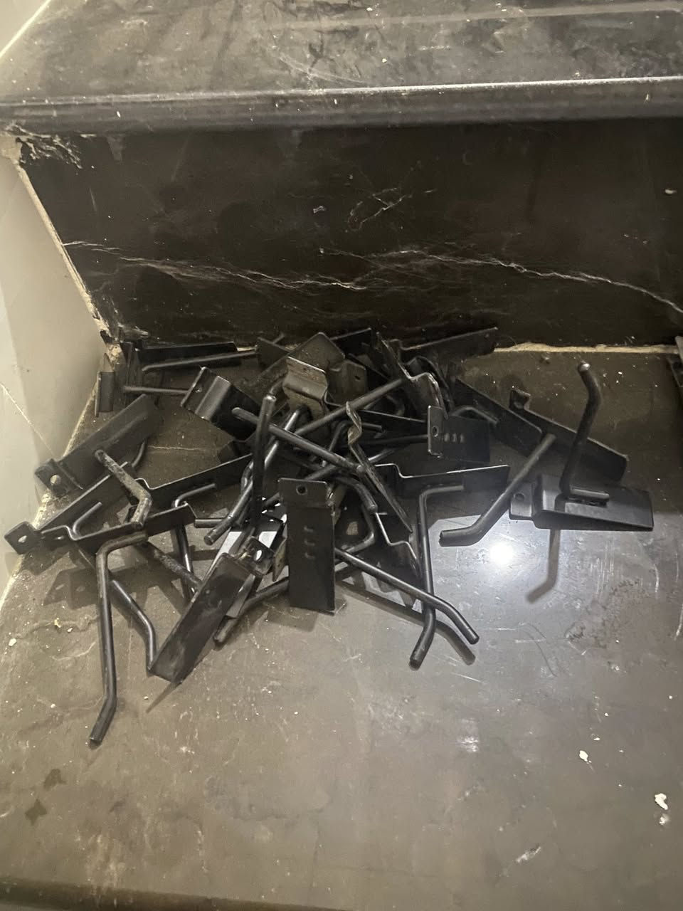 ٢١٤ ستاند مثل الي بالصورة 
سعرهم ١٠٠ الف


**إذا كنت صاحب هذا الإعلان وتريد حذفه لأي سبب، رجاءا أرسل رسالة إلى الدعم الفني**