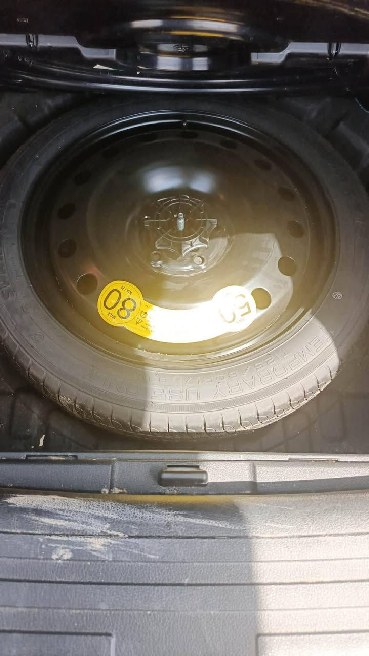 **** MG ..2023.... 175$ ***
ضمان سنتين ٢ 
#العداد: ٣٥ kmالف 
السياره: بدون ضرر 
السياره: شرط تحويل والوكالة والغرامات المرورية 
#ملاحظة: السياره يوجد بطاقه الوقودية ⛽️ 
المواصفات: 
نصف فول 
شاشه وكامير 
حساسات امامي و خلفي 
لادار امامي وخلفي 
تحكم بل ستيرن جهتين 
باقي المواصفات معرضه بل صور 
#العنوان : الموصل_ الحمدانيه قرقوش 
#الاتصال: *********** _ ***********
