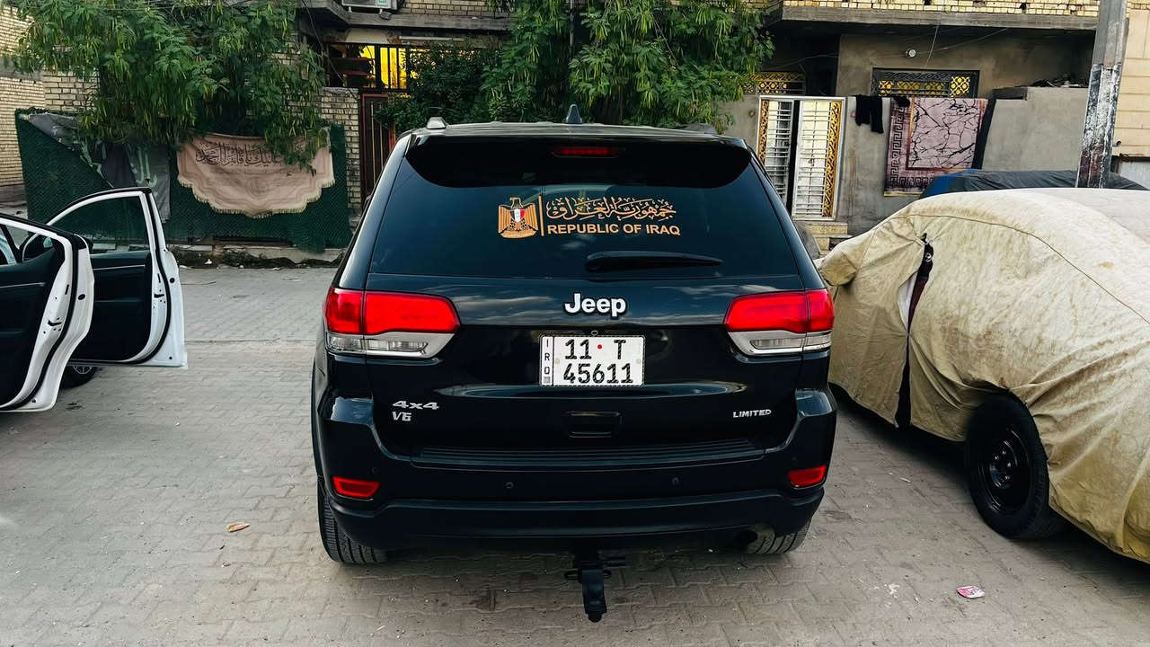 بيع ومراوس سيارة اقل 
جيب  امريكي موديل 2015🚙
رقم بغداد دولي باسمي🇮🇶
مكينة ٣٦٠٠ عادي ومحسن👍
كير وتبريد وصدر جديد👍
مصبوغة حزام وصور الحادث مرفقة
اكفل شواصي ولغود وتكم
اريد(مراوس) بي واي دي حديث
او النترا او اكسنت او فورتي …

مكانها مدينة الصدر🏠
السعر 139$
الاتصال او واتساب ( *********** )
