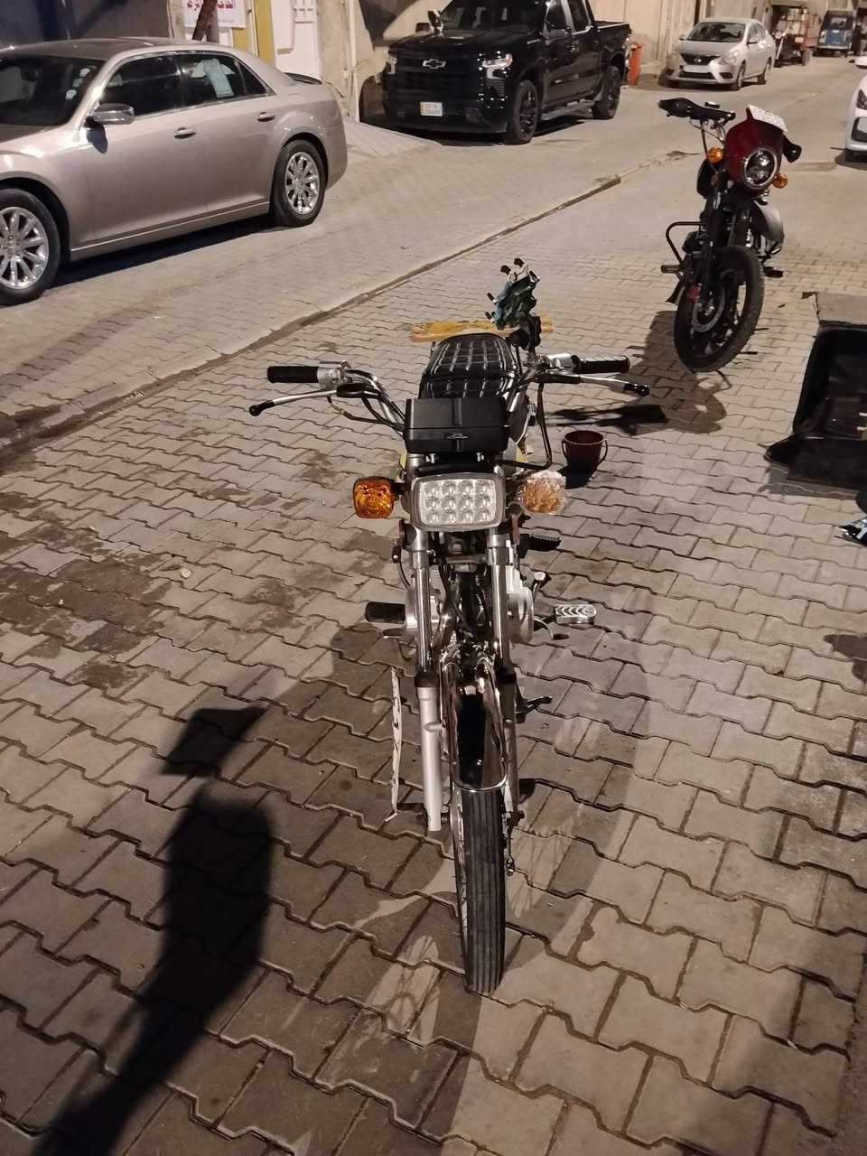 السلام عليكم دراجه نامه شلامجه2023 اصل رقم انكليزي وسنويه ب اسمي
الدراجه مكينتها ناعمه وما مفتوحه والدراجه جديده ما متعوبه الدراجه كامله من كلشي شغل واطلع كبل 
***********
