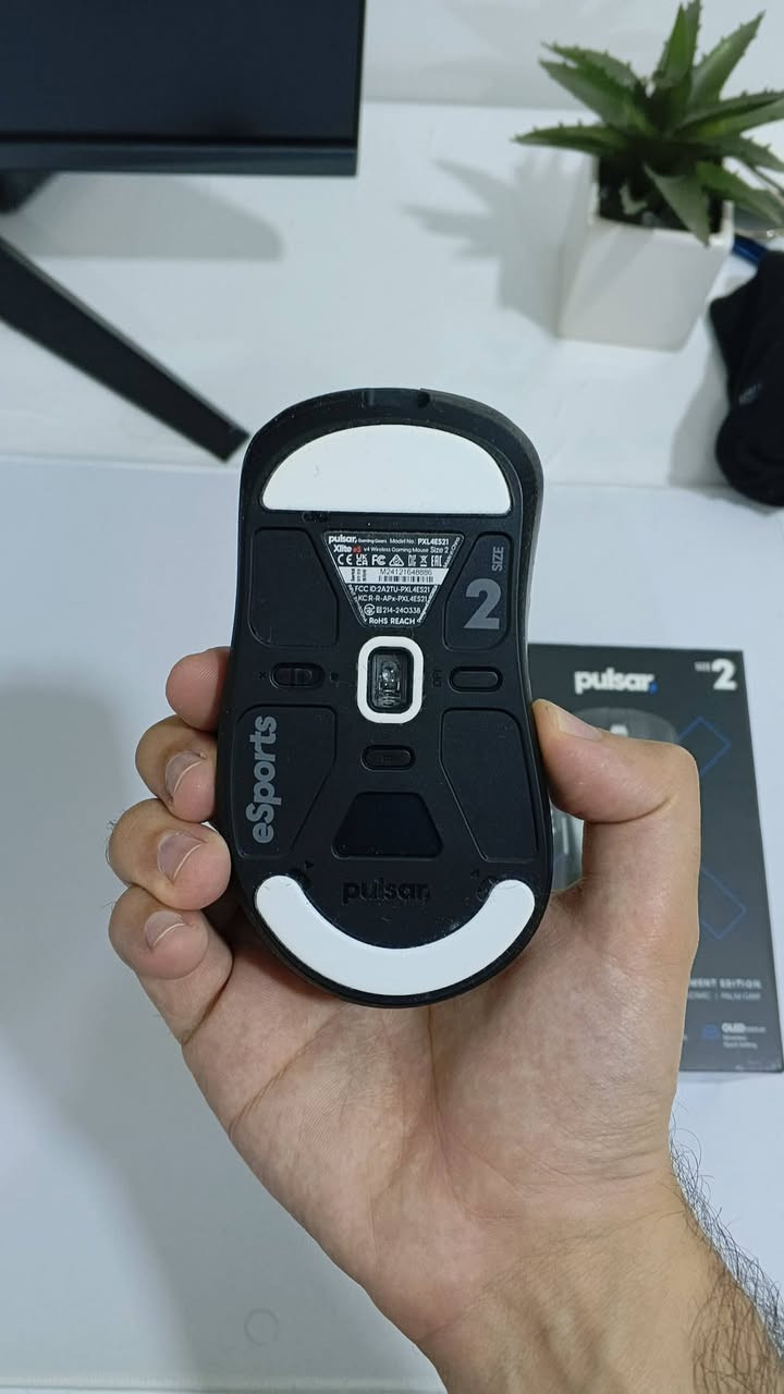السلام عليكم شباب
ماوس pulsar xlite v4 es (نسخة ال esport) اخر نسخه
تحتار شتحجي عنه وياريت تنتبهون لان هاي نسخه خاصه 
8 k polling rate 
بطاريه تنساها هلكد ما قويه وتطول 
بي شاشه ديجتل تطلعلك كل المعلومات مال الماوس وتتحكم بي 
السنسر مالته من اقوه سنسرات العالم 
كلكاته اوبتكل سوج يعني انسى شي اسمه دبل كلك
الماوس جديد بمعنى الكلمه وما مستخدمه يمكن 4 مرات واساسا ما مشحون بس مره وحده
وسبب البيع عندي 4 ماوسات ومداستخدمه   
سعره 130 وهمين خسران بي لان ممستخدمه والله


**إذا كنت صاحب هذا الإعلان وتريد حذفه لأي سبب، رجاءا أرسل رسالة إلى الدعم الفني**