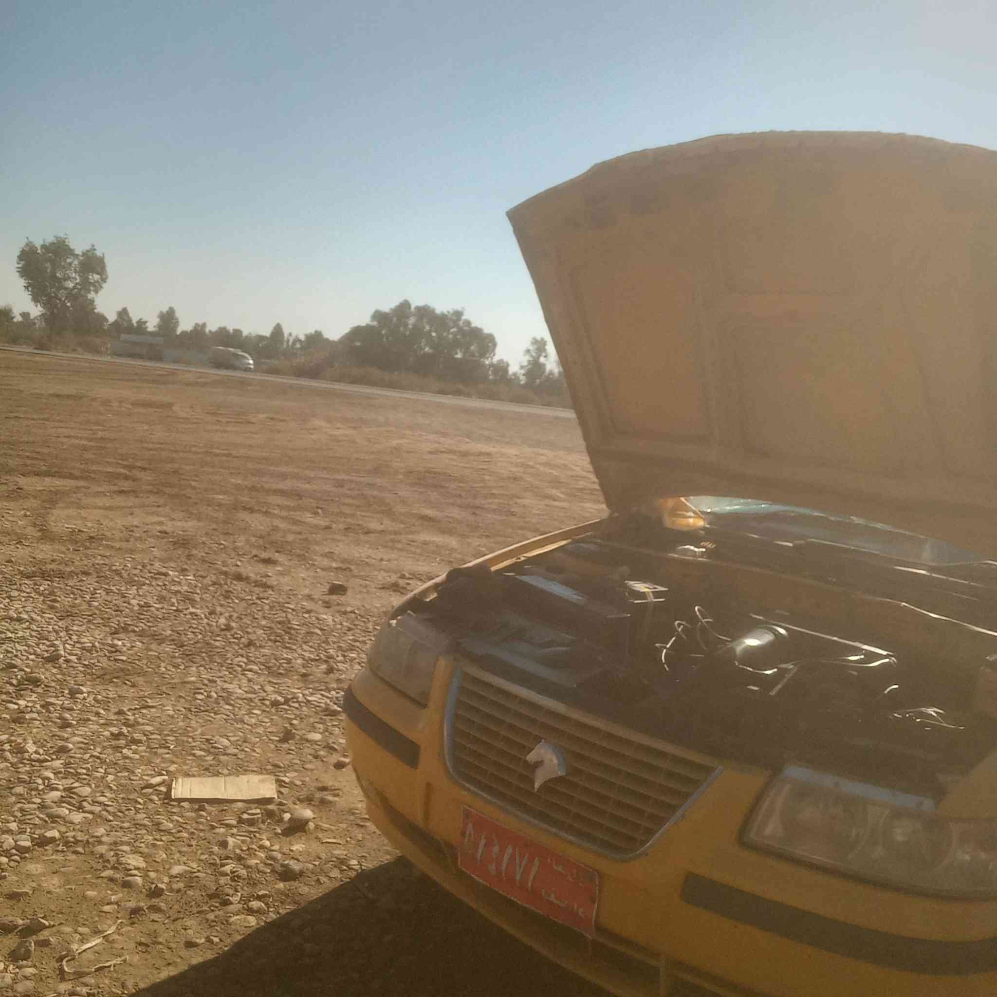 سمند للبيع موديل 12مكينه وكير وصدر مكفولات تدفئه وتبريد وكهربائيات كله شغال رقم بغ صدامي راعيهه ماندله تكفل طلب وسرقه السعر 15 
   عنوان واسط العزيزيه
***********
