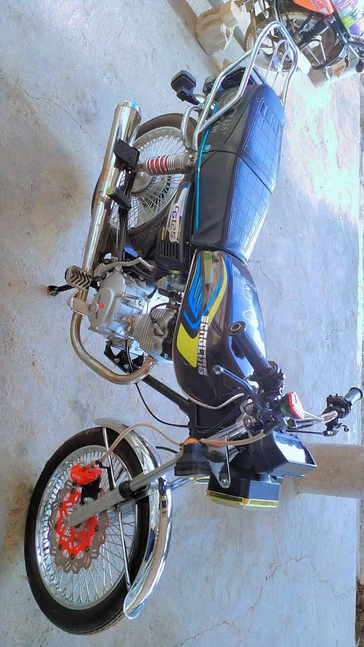 يا الله سلام عليكم دراجه للبيع تايكر موديل 25 اوراق كامله دراجه بعده جديده مكفوله  كفاله عامه بعده على وضع الشركه اصبانه ما ممدوده عليه نضافه انضف من الصوره شرط كهربائيات كله شغاله السعر 700 وبيه مجال إذا مو شراي لا تتصل ***********
