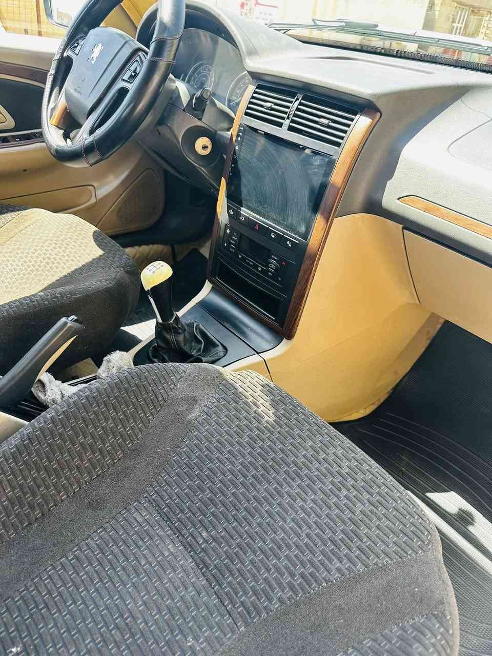 بيجو بابل حره 2018 بأسمي الرقم الإنكليزي سنويه 2029 تحويل ثاني يوم جديه جداً كما موضح بلصوره فقط طخه بلجاملغ الخلفي بدون معجون بدون صبغ حساس وكامره وشاشه تحكم ستيرن للبيع السعر 65 تصال فقط للشراي *********** مكاني العماره
