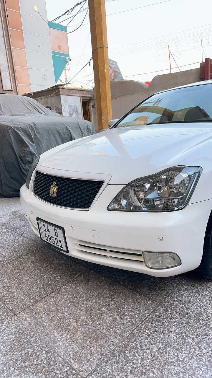 آلُـۜسـۨۚ(✋)ــِۖلُأمٌ ؏ـليۜـ(💜)ـكـۜم 
للبيع شاهينه اثلت 
موديل 2007 كرستال
رقم بصره تسجيل جديد مزاد دوله تحويل ثاني يوم
السعر 155$ وبيه مجال   
مري لكزز سكن + اشاره
كامره خلفيه 
لايت دوار 5 قطع
ويل دنك 18
ترحيب 
خزن كشنات 
5 بصمات تشغيل + بيبان  
6 كير شاصي 180 
خزن اقراص
كشنات كهربائيه 
شاشه 
جنجر + اواكس
سياره كلش جديده وحلوه
حداده جديده
تخم تاير 
مكفوله من الضربه والصبغ والتبديل والكص
مكان السياره البصره قضاء المدينه
السعر 155$ وبيه مجال
***********
***********
