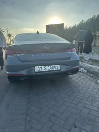 النترا موديل2022 لون إسمنتي مواصفات نص فول المكينه هايبرد 1600 وحادثه ...