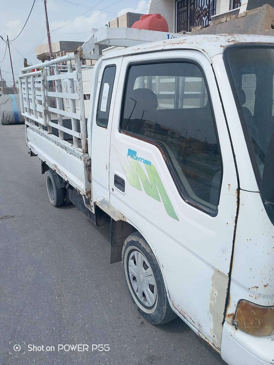 السلام عليكم كيا فونتيرا موديل 2000 للبيع مكينه وكير مقفولت وشاصي مقفول رقم الماني واسط السعر 50 وبيه مجال بصيط الرقم المبايل4475 0783001
