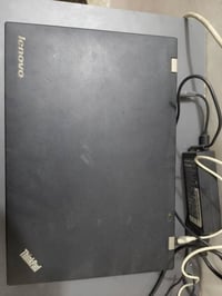 لابتوب لينوفو سعرة 100الف مكاني بغداد جديدة 07702032811