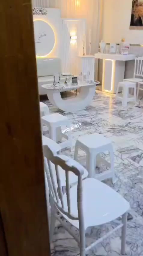 عروسات  الهلال 👰🏻‍♀️
حجز ***********
#حنه
#مهر

بيج لانستا

https://www.instagram.com/amlya7413?igsh=b3NtM2Y2eTZlbmVw
