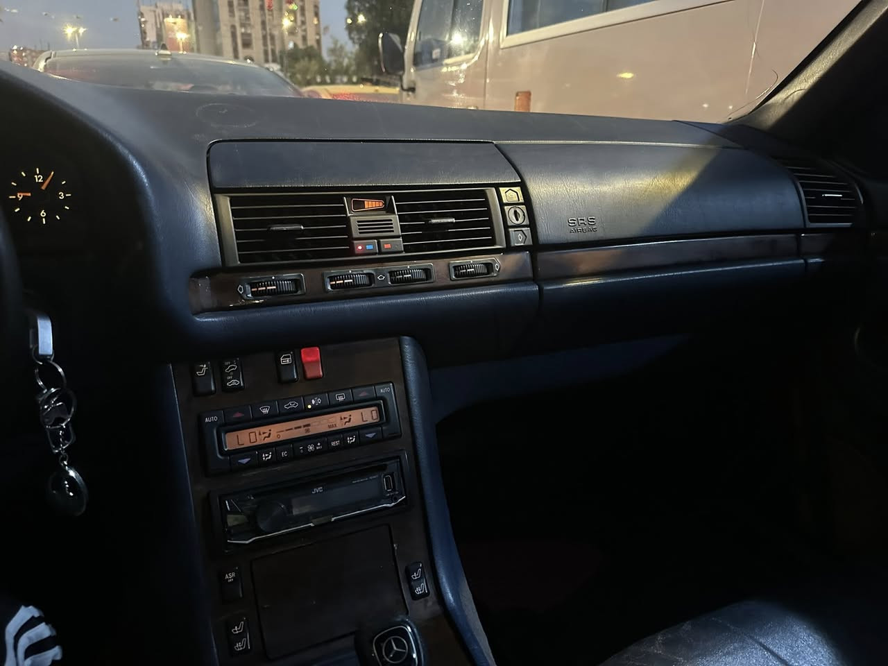 شبح ٩٦ فول حساسات امامي خلفي شغال تبريد صدر امامي خلفي جديد مكان بغداد
***********
