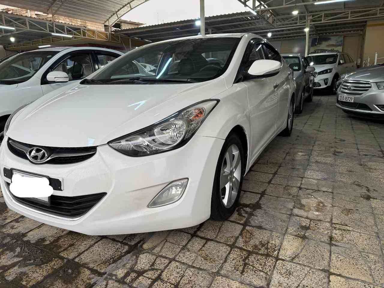 السلام عليكم
هونداي أفانتي 
موديل 2012
رقم نينوى
محرك 16 GDi ما مفتوح لا صرف ولا نفخ 
صبغ جاملغ ونص باب بدون دواخل
طخم تاير جديد
طخم امامي وخلفي كلو جديد 
كير توماتيك 
جامات كهرب 
كشنات جلد
كشنات هيتر
شاشه كبيرا 
تحكمات ستيرن 
مكان السياره موصل 📍
معرض ألوان 📍
السعر والاستفسار على رقم 
***********
***********
