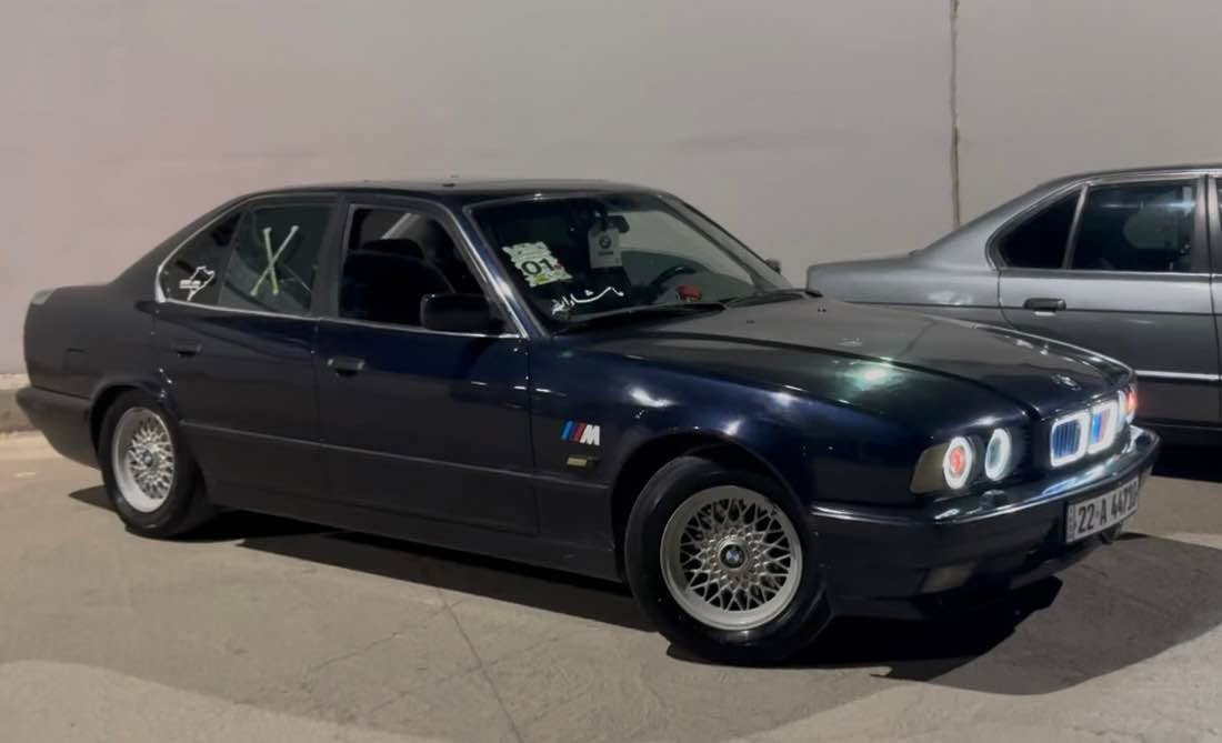 سلام عليكم 

أقره تفاصيل وخابرني وتدلل بدون مراوسه فقط بيع 
BMW525ai 📦✅
موديل 1993كير محرك اكسل بشرط تبريد❄️ويه سويج بنگه كهربائي راديتر جديد فول موصفات _اربع جامات كهربائي اوتو_ داخل صاج فورميكه _شاشه كاميره _دبل ايربك _سلايت _دكمه S/❄️شغال _بجم عريض _دعاميه M_ويل خليه_منضومه زينون عليها _رقم سنويه جديد لحد 2028شرط تحويل مكان سياره التون كوبري سعرها 78وبي مجال للطيبين 
*********** ديبيس, كركوك

