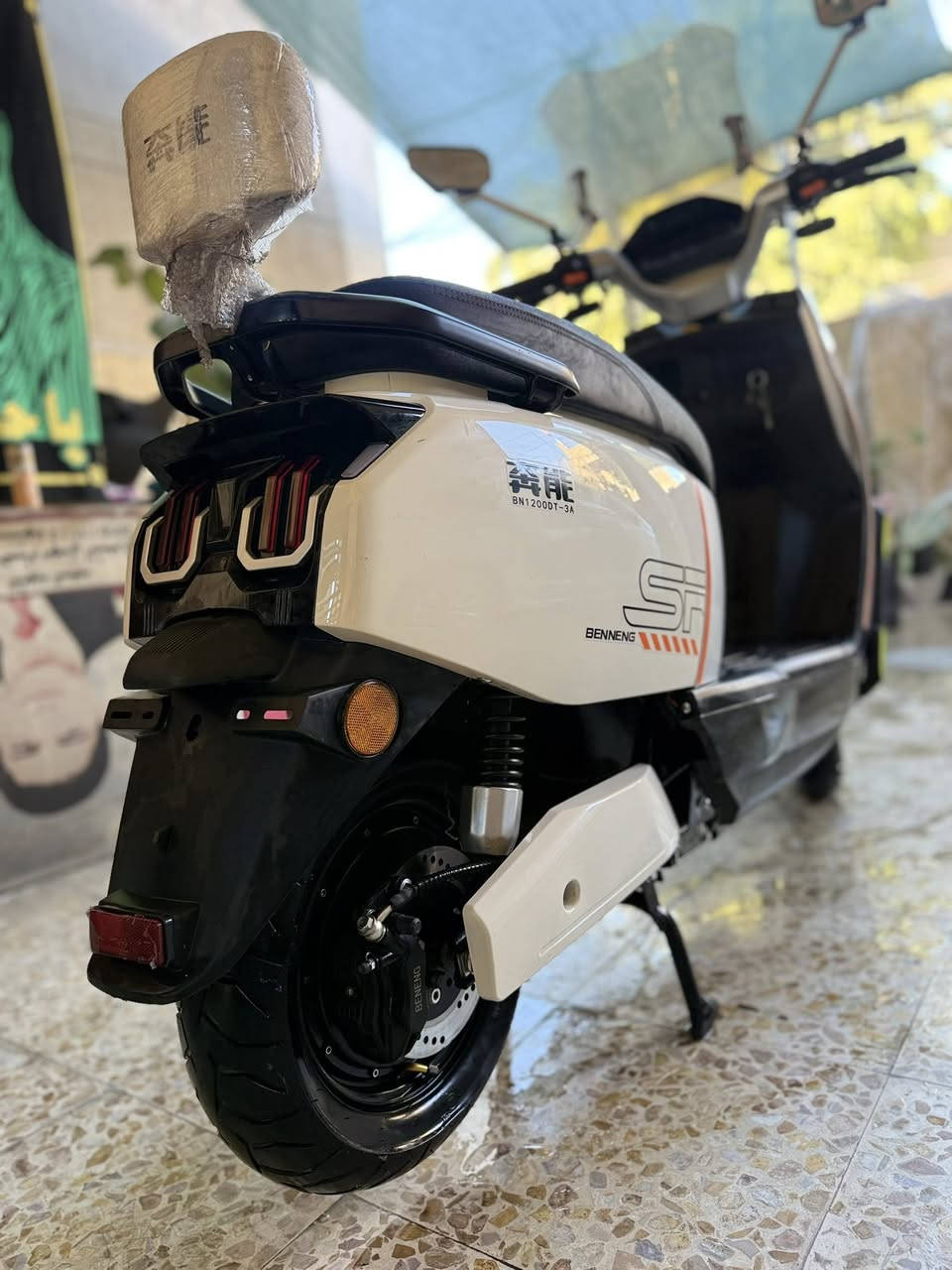 دراجه شحن SR للبيع جديده كلش برغي واحد ممفتوح بيه كهربائيات كله شغاله بصمة تشغيل عن بعد نظام سرقه تجي تشوفه وتدلل
سعر 900 وبيه مجال بسيط للشراي
مكاني البياع  ***********
