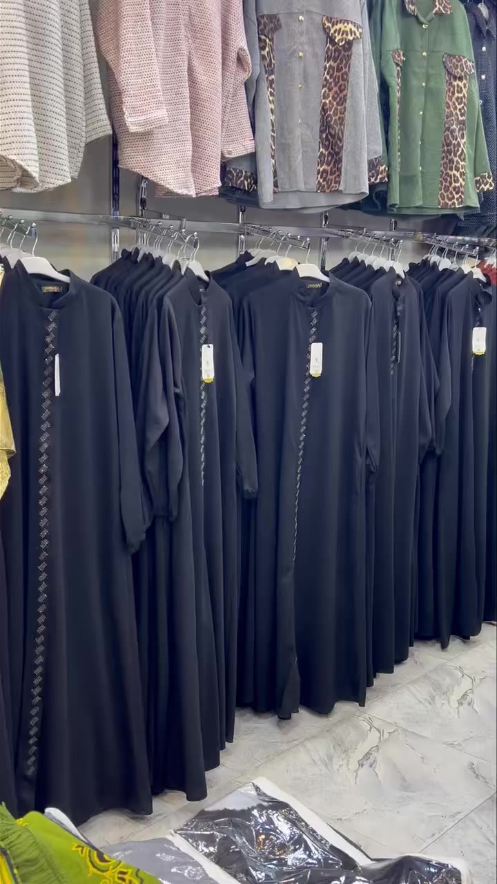 #مجمع الملكه
عروض قبل الفطور تفليش الاسعار ام 20 صارت اثنين ب15000  قياس 46  الى54


**إذا كنت صاحب هذا الإعلان وتريد حذفه لأي سبب، رجاءا أرسل رسالة إلى الدعم الفني**