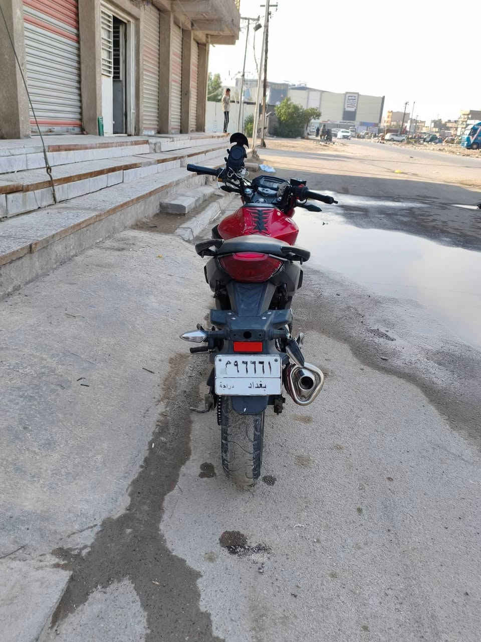 مراوس شعندك نزل
دراجه دايوان موديل 2021 رقم وسنويه بغداد 

حجم المكينه 200cc 

خير من الله الدراجه حلوه وشايله روحها
***********
