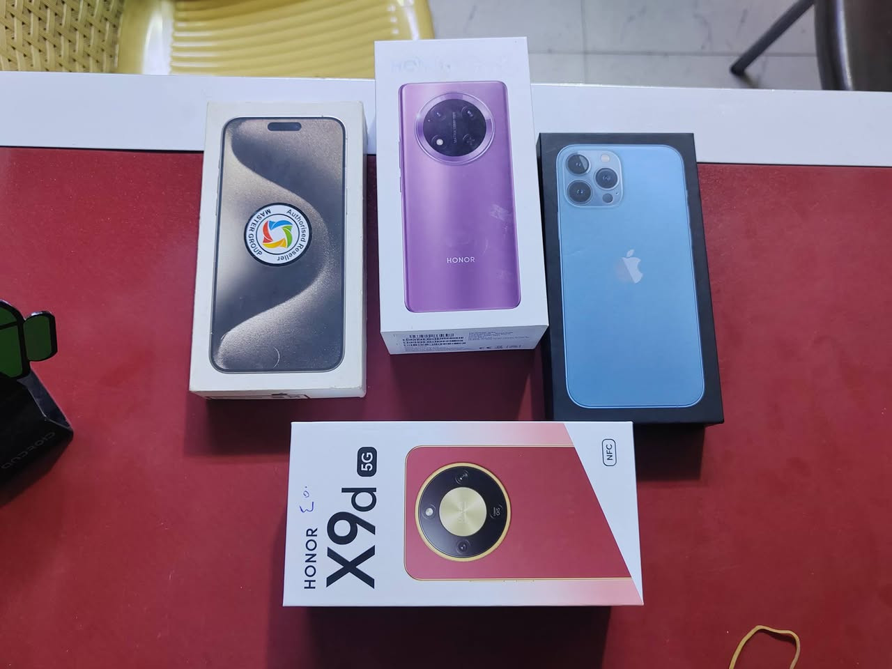 ايفون 15 برو ماكس ذاكرة 256 شرق أوسط كفاله +ايفون 13 برو ماكس ذاكره 256 + هونر اكس 9 +هونر اكس 9 دي


**إذا كنت صاحب هذا الإعلان وتريد حذفه لأي سبب، رجاءا أرسل رسالة إلى الدعم الفني**