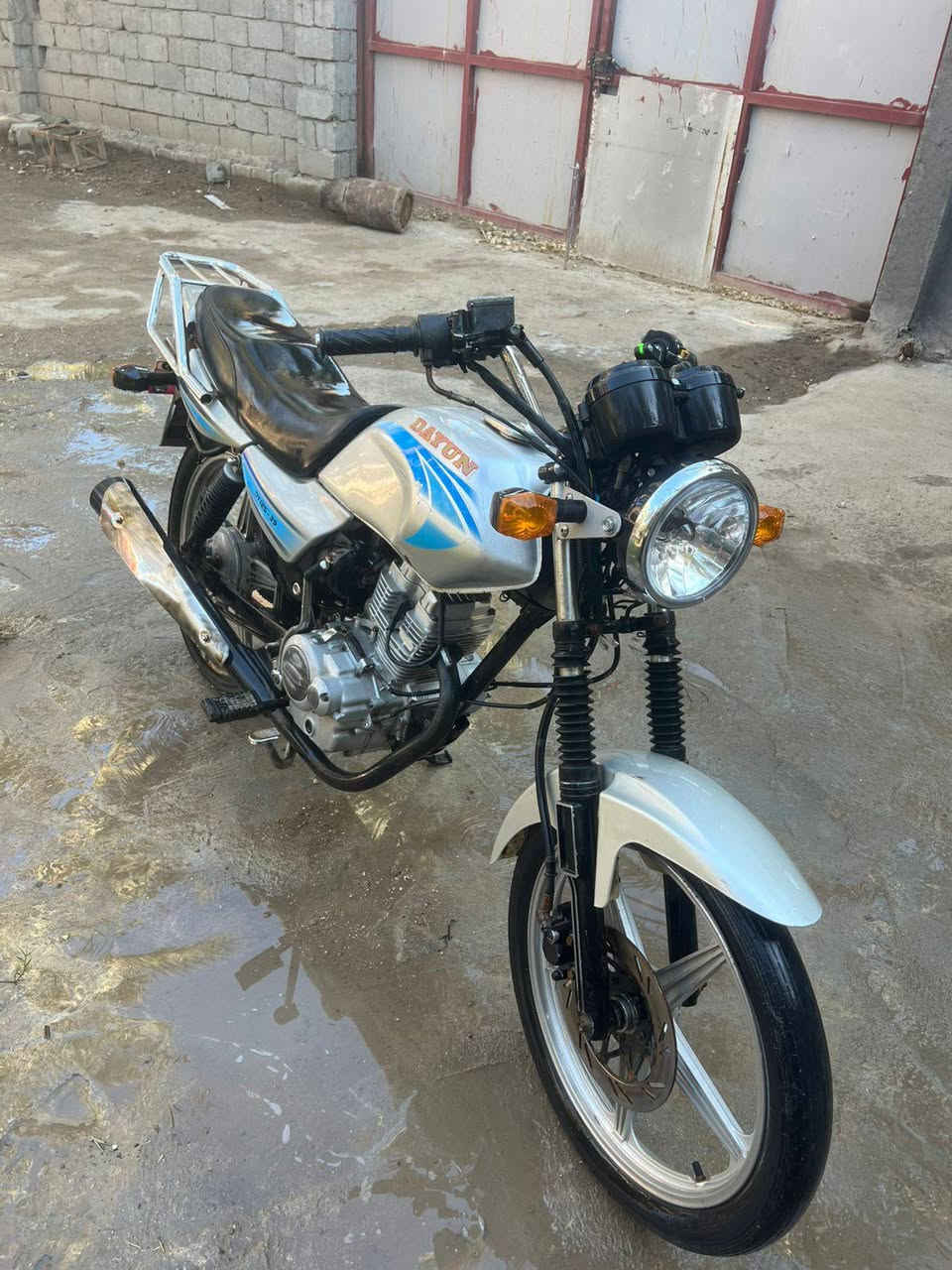 موديل 22 كلك مكفواله من سرقه
كله شغال دراجه نضيفه 
بابل سعر 550 مجال حك جيه
*********** اتصال على خط
