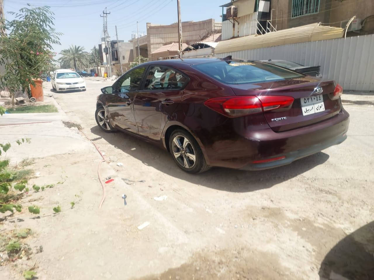سلام عليكم
سيارة للبيع كيا فورتي موديل ٢٠١٧ مواصفات العادية رقم اربيل 
السعر ١١٠$ وبيها مجال بسيط
مكان بغداد 
حي الخضراء 
***********
