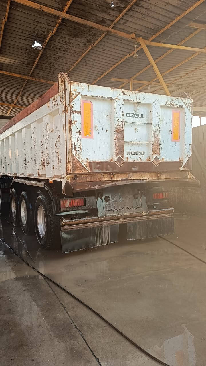 للبيع عربانه نساف اوزكل ذرعه 24 متر 3 دناكير 16 موديل 2013  مكفولة كفالة عامة طوناج خفيف مع الرأس 15طن مكان الموصل للاستفسار اتصل 
***********
***********

