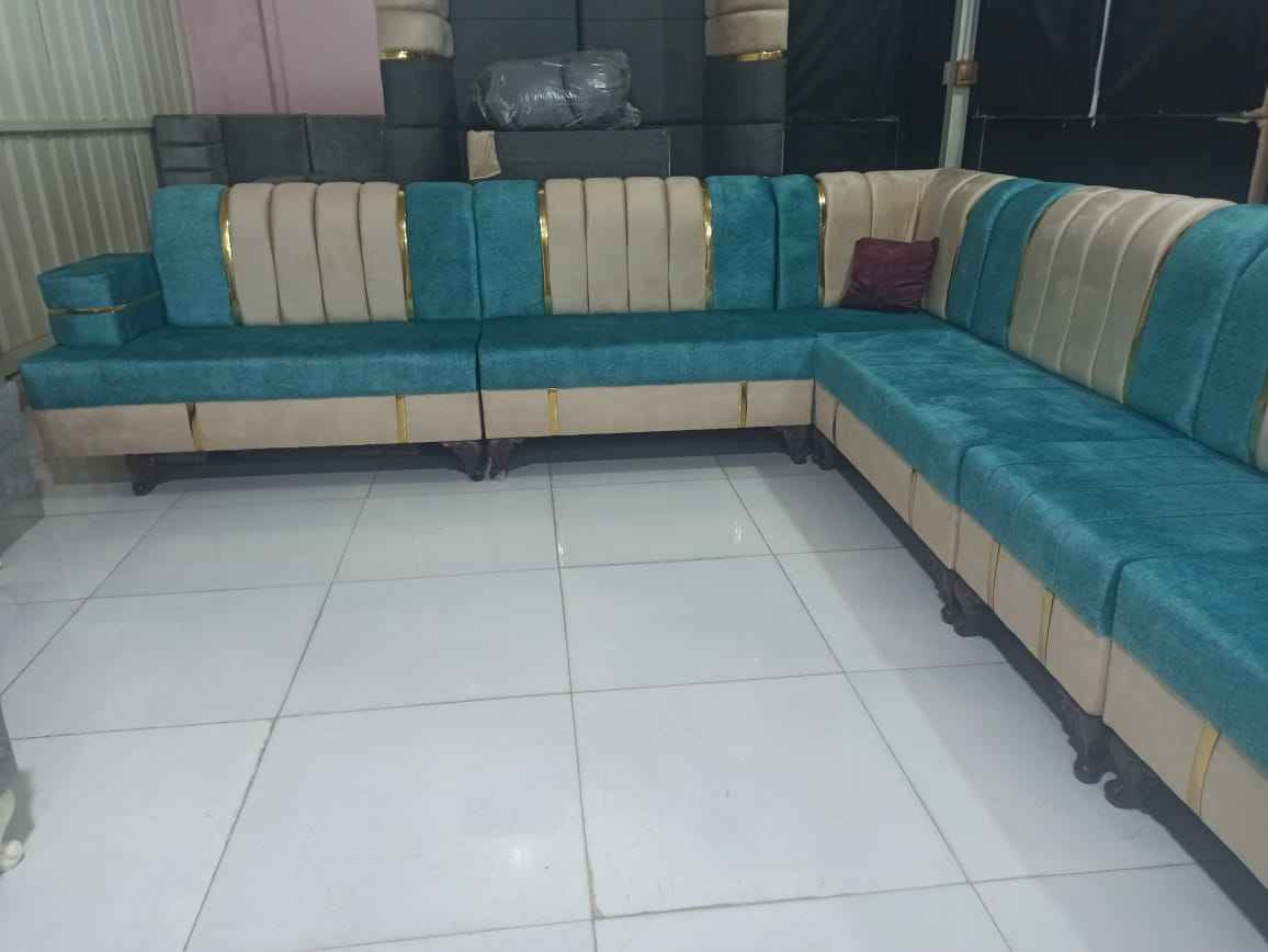 ديوانين نفس اللون يشغل استقبال 6في4 متوفر اكثر من موديل أشتغل ع المتر العنوان العزه القديمه قرب التارتان ع الدجيلي للأستفسار *********** واتساب دهل اوران, واسط
