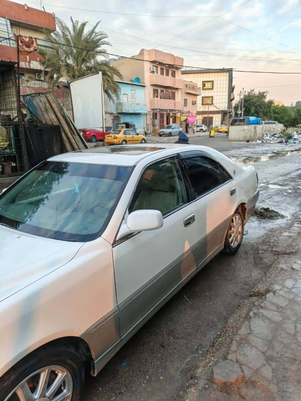 ملكه2003 رقم كركوك محرك ففيتي مكفوله كفاله عامه من كص وصبغ فقط جاملق خلفي سعرها مناسب بيع او مراوس ***********
