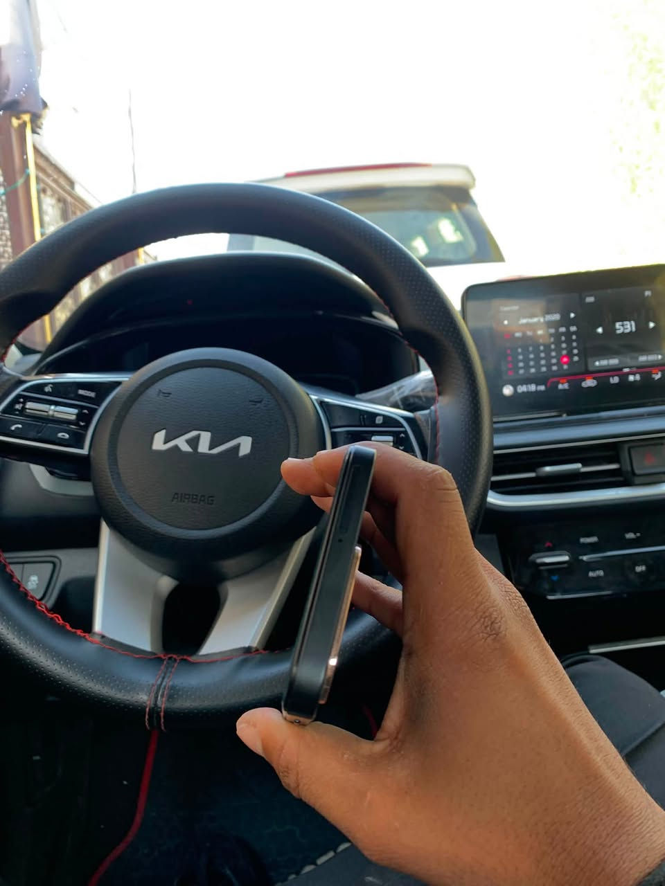 السلام عليكم هونر  X6cذ 256 كامل ملحقات قبل سبوع أخذته 
مراوس ب أيفون  مبدل ضهر مكسور مع فرق بسيط
*********** مكاني بغداد حي اور ال600
