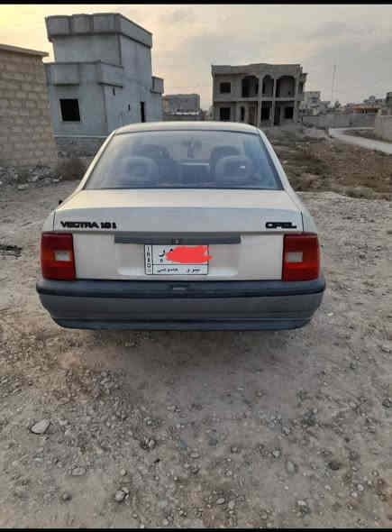 السلام عليكم للبيع اوبل فكترا 16رقم نينوى الماني 1992شرط الوكالة انطيك وكالة ربط ماندل راعيها سيارة وضع شركة شرط بدون خياس مال جناي محرك 16قايش عريض المرغوب وكير شرط فول نشاط وصدر جديد وتواير جدد كهربائيات كلو شركة السعر 37وبيها مجال ترهم مراوس بسيارة كير اوتماتيك انطي فرق اخذ فرق يرهم التصال *********** مكاني الشرقاط
