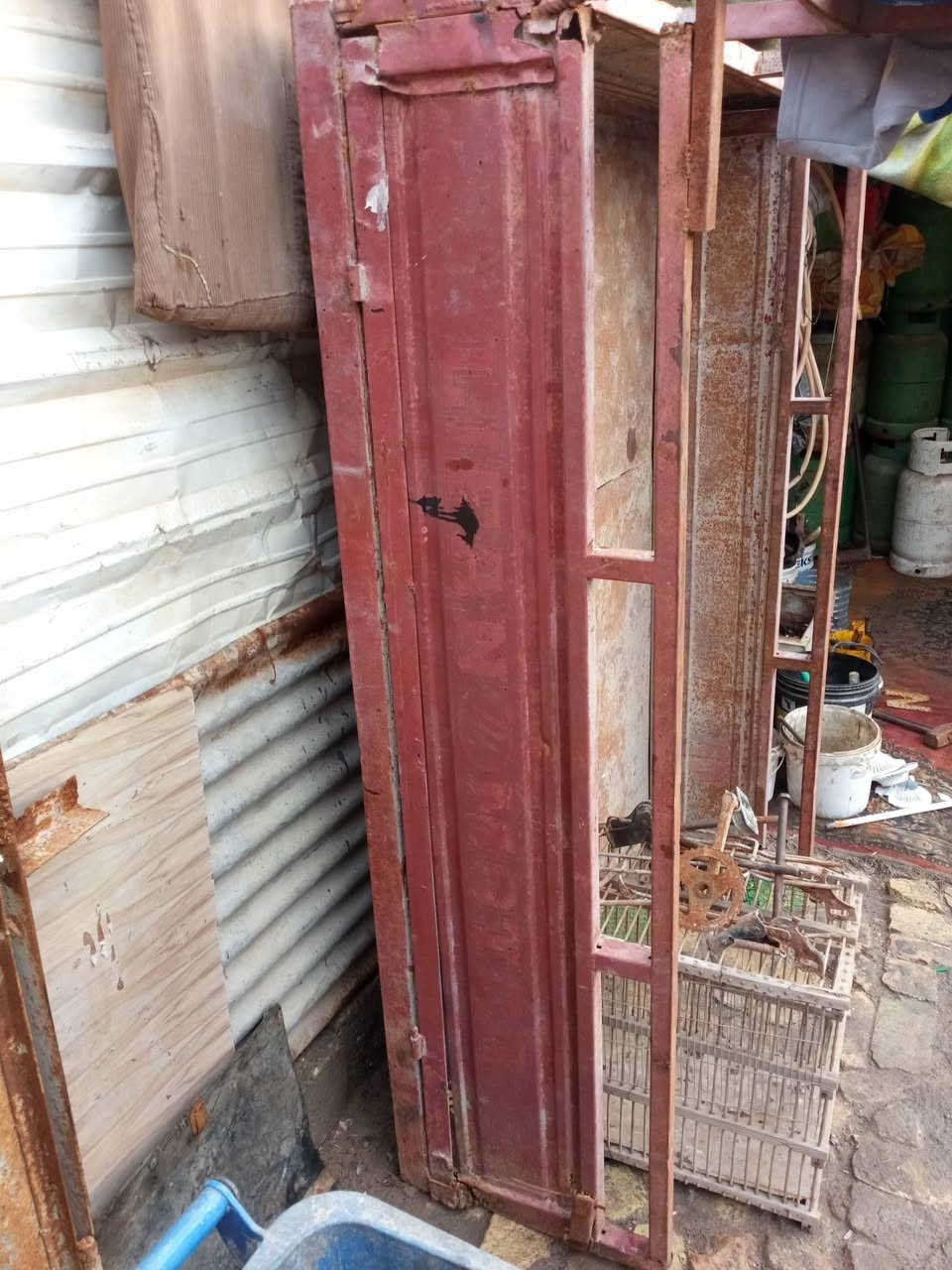 ستوته ايفان  للبيع داوت مكفوله
ركبه ملحومه شاصيه نضيف وبدي نضيف  كهربائيات استوه شادهن دبلات محرك تايرات جوبلس اكسل لطش كلشي جاهز سعر 650وبيه مجال أبو الخصيب العوجه قرب المستشفى 

***********
