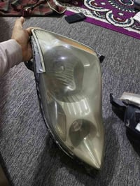 قطع افالون • واحدة مكسورة • ختم تيوتا