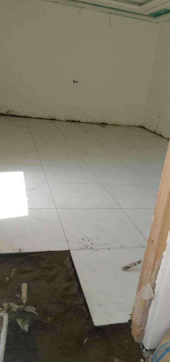 خلفه سراميك متفرغ حالني
مكان البصره وسعر مناسب  
‏‪***********‬‏
