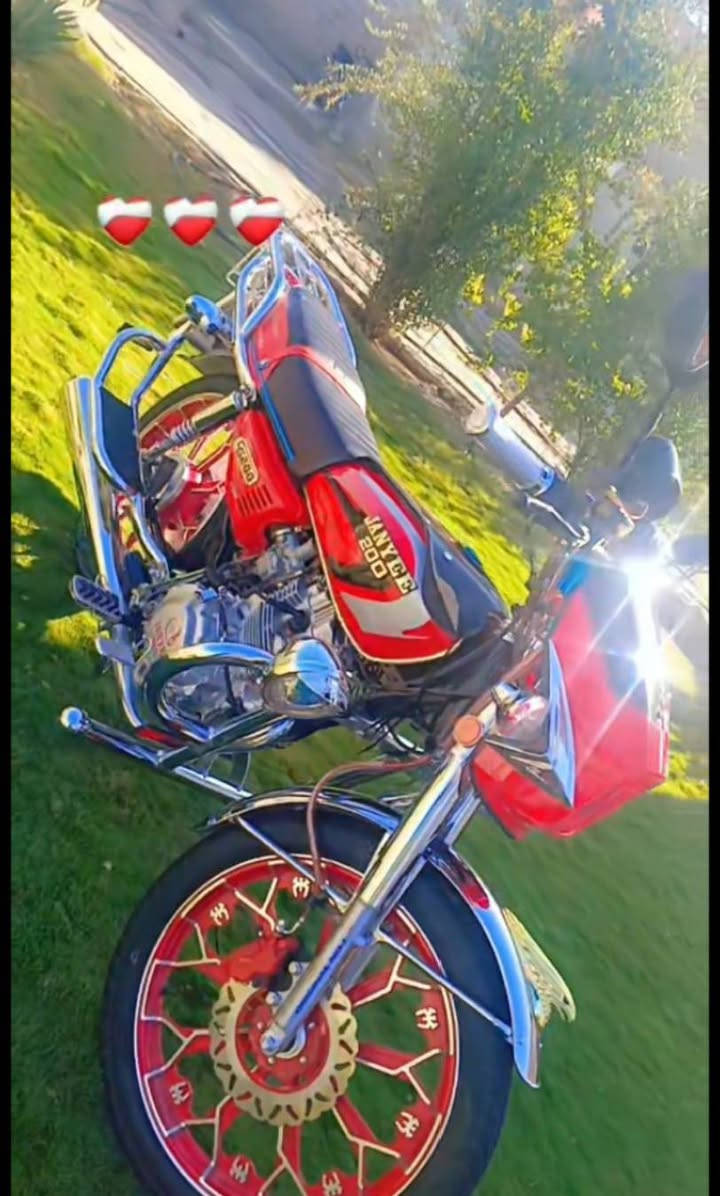 سلام عليكم دراجه جني 2025 جديد البيع السعر 900وبي مجال المكان بيجي والاستفسار على  هاذه الرقم *********** والمو شراي لا يتصل ولاء يراسل ويتعبني فقط الشراي يتصل
