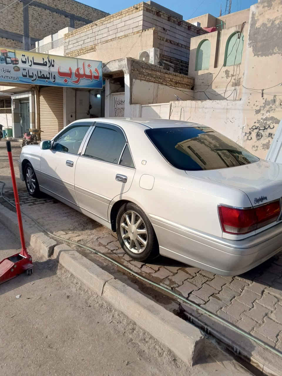ملكه كراون 2003 اصل
كرستال اصل 
3 دكم
شاصي 75
تحويره نجف بالكامل الدشبول امارات
كفاله عامه من الكص والنقل 
السياره باسمي شخصيا
رقم كركوك قرار 48
مكان السياره الديوانية 
***********
السعر 160 وبيهه مجال
