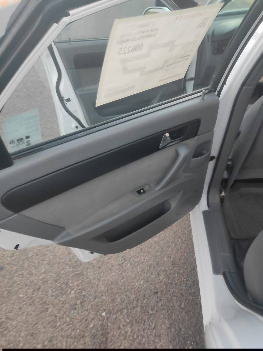 مرخصت ابو الكروب سلام عليكم اوبترا موديل 2014 سياره مكفولة كفاله عامه من ضربة ومن صبغ ومن الكصه تفاصيل موضحه بل سونار مكينه كير تخم تاير حداديه 80 بل ميه سياره با اسمي تحويل ثاني يوم  رقم ميسان السنويه لغايه 14/11/2026 مكاني ميسان سعر السياره 93وبيه مجال للشراي والمو شراي لا يكسر بحلال الوادم رقم صاحب السياره اني مكلف بل نشرر
***********
