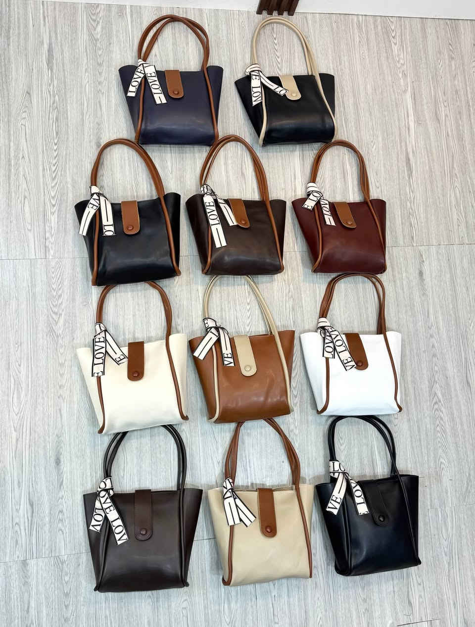 يتوفر حقائب نسائيه ومفرد جمله اقل درزن نص درزن وفحص امام المندوب
https://t.me/+QqKChONm9tpiNGUy


**إذا كنت صاحب هذا الإعلان وتريد حذفه لأي سبب، رجاءا أرسل رسالة إلى الدعم الفني**