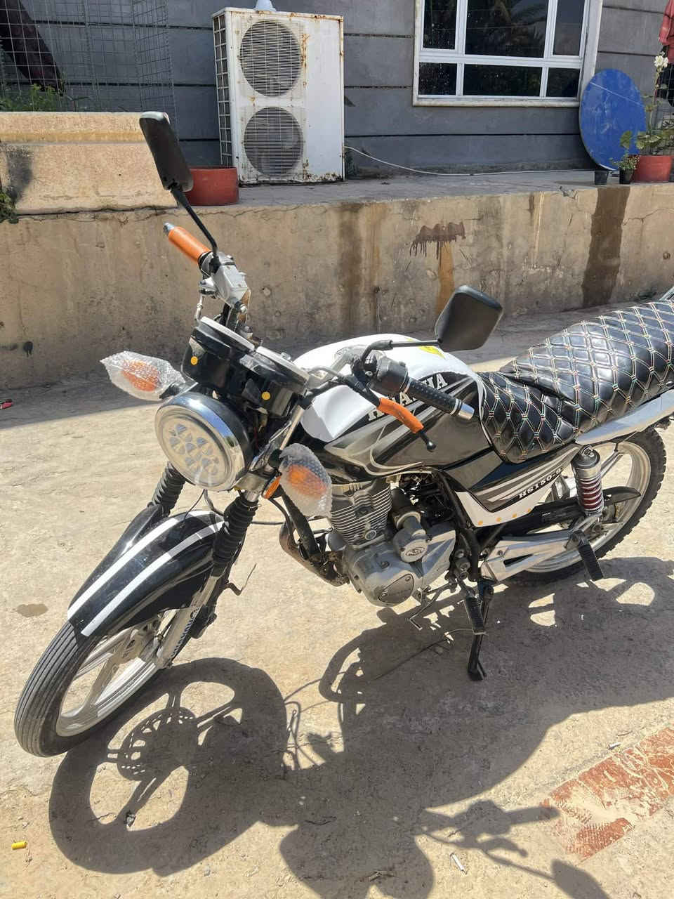سلام عليكم موطور 17 نضيف جاهز مسجل كامل سعر 975

بيه مجال بسيط


**إذا كنت صاحب هذا الإعلان وتريد حذفه لأي سبب، رجاءا أرسل رسالة إلى الدعم الفني**