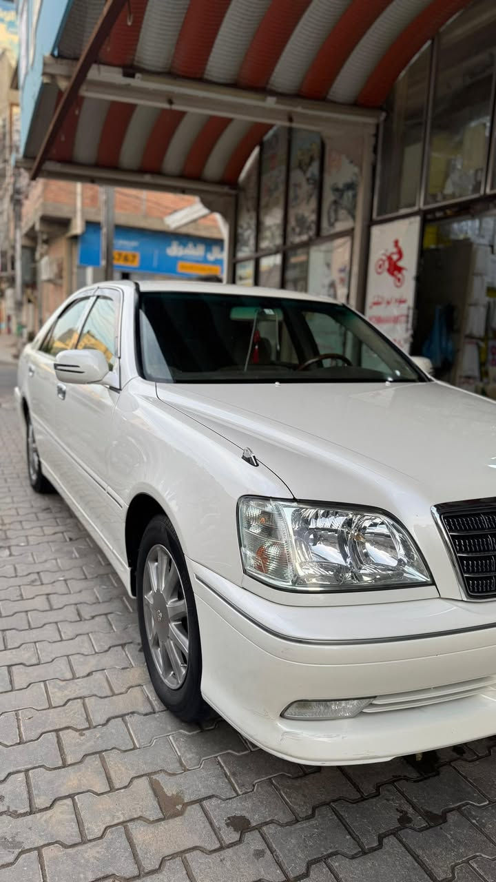ملكة مديل 2003 
كرستال اصل اربع دكم 
فول بطن مكفوله من الصبغ والضربة والكصة ثلاجة تبريد خلفي وأمامي 
دليل خلفي امامي 53 سيارة نجف
مداور ثاني يوم قرار 48
بك لايت ابو عيون لايت امامي ابو الولد 
سيارة مكفولة من كلشي العنوان النجف
السعر 180 وبيه مجال الرقم ***********

