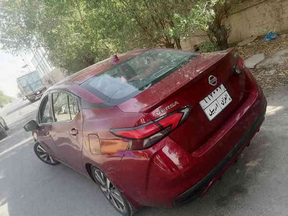 السلام عليكم عندي نيسان فيرسا sr فول موديل ٢٠٢٠ رقم اربيل ماشية ٥٠ ميل حادثها موضح بالصورة باب خلفي رايديها ١١٠ للاستفسار ع هذا الرقم ***********
