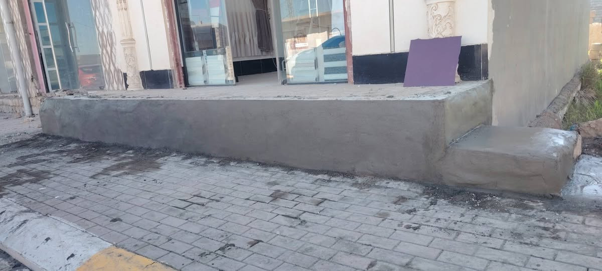 السلام عليكم كادر بناء وتسليح حديد وفرش حجر وتصعيد بلوك فرش التراب وتأسيس مجاري ونجاره وصب وحدل وتطبيق رصفه خابر *********** وبسعر مناسب
