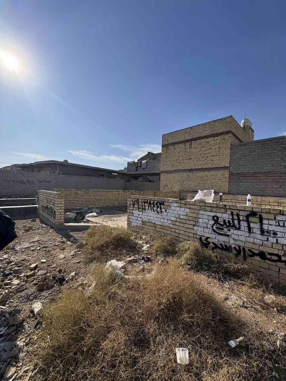 قطعه ارض ١٠٠م للبيع   الزعفرانيه زراعي حي الامانه  قرار ٢٥ للاستفسار ***********
