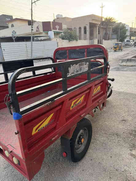 السلام عليكم ستوتة شحن البيع ستوتة نضيفةبطاريات صار شهر شادهم السعر مليون ومية وبيهةمجال بصيط  العنوان أبو غريب رقم الهاتف ***********
